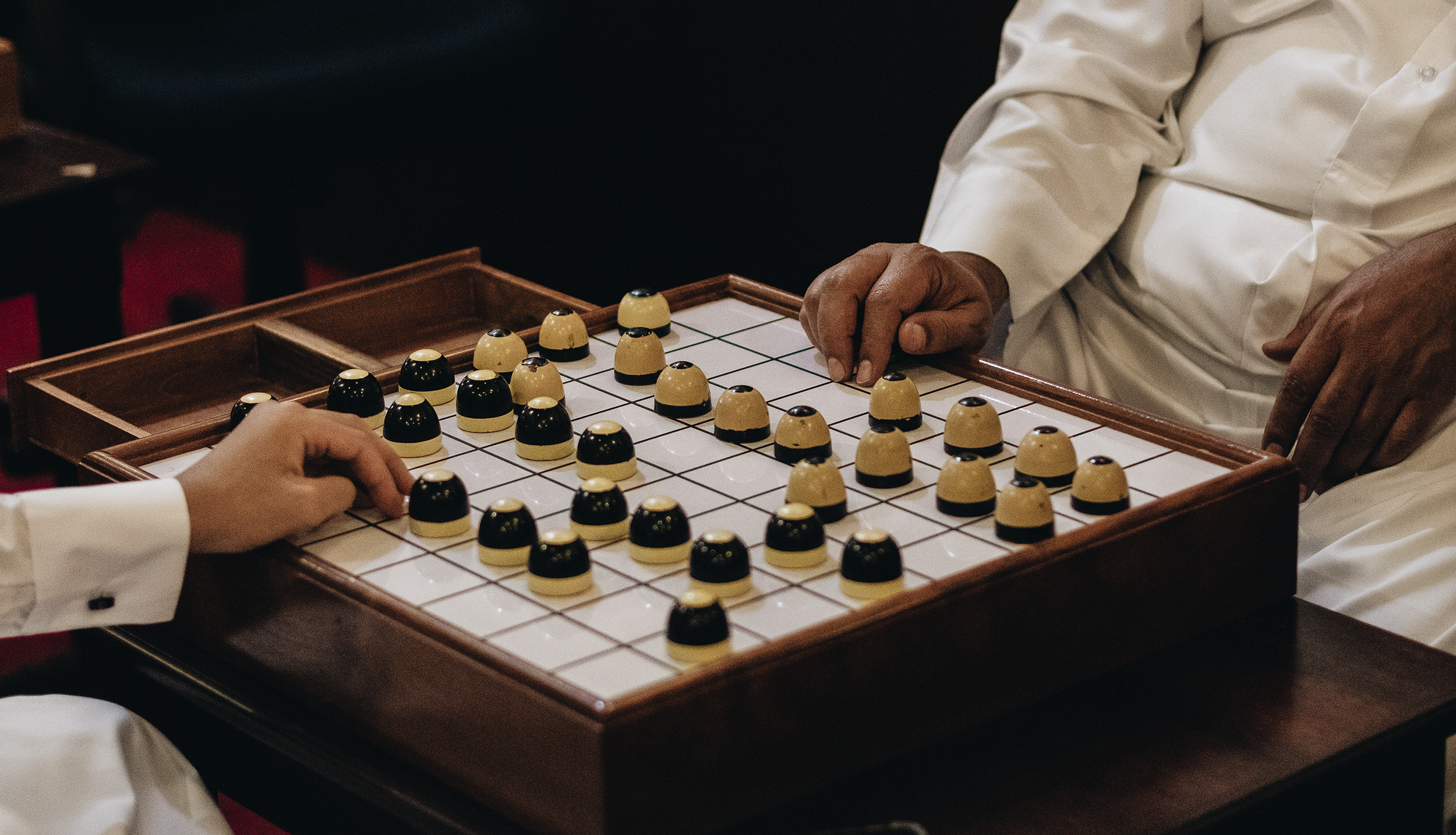 Dama – A traditional board game from Qatar / On The Streets of... Doha - Quick Guide to Qatar / Streetphotography by Alice M. Huynh - iHeartAlice.com