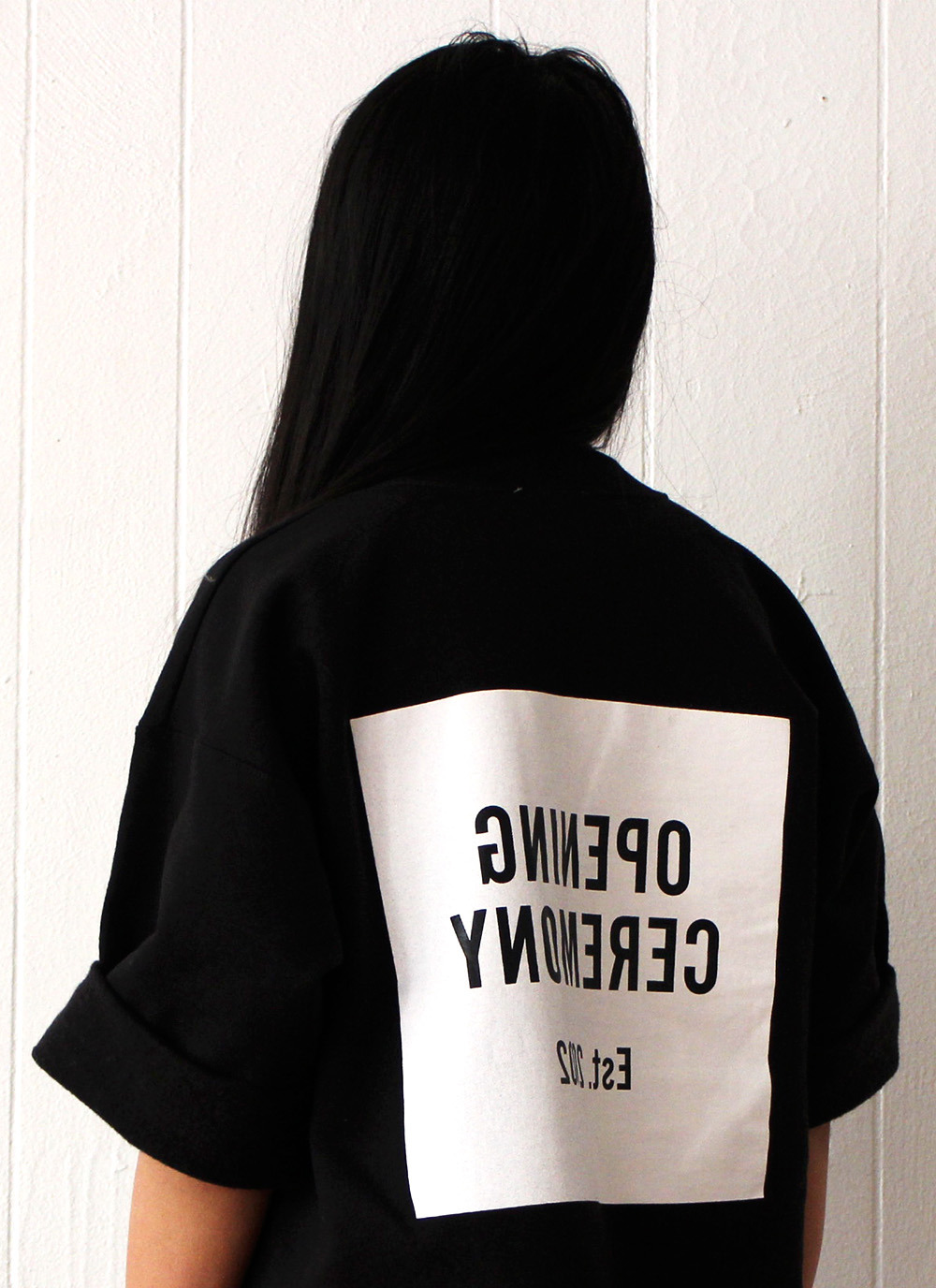 IHEARTALICE.DE – Fashion & Travel-Blog by Alice M. Huynh from Germany: New York/NYC Travel & Food Diary – Mein Leben in New York: All Black Everything Look wearing Opening Ceremony Sweatshirt
