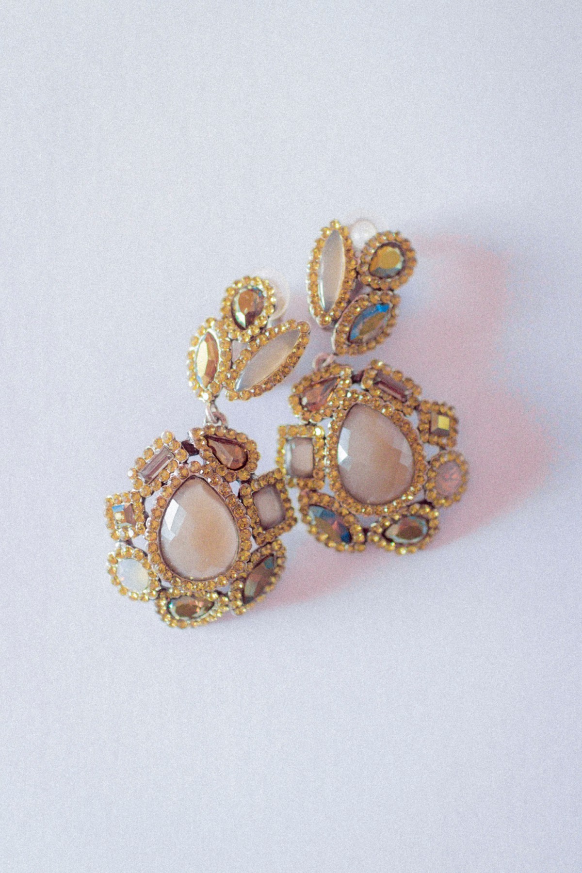 IHEARTALICE.DE – Fashion & Travel-Blog by Alice M. Huynh from Berlin/Germany: Statement Earrings by FourthDimensions Munich – Clip-Earrings with Swarowski Stones & Achat