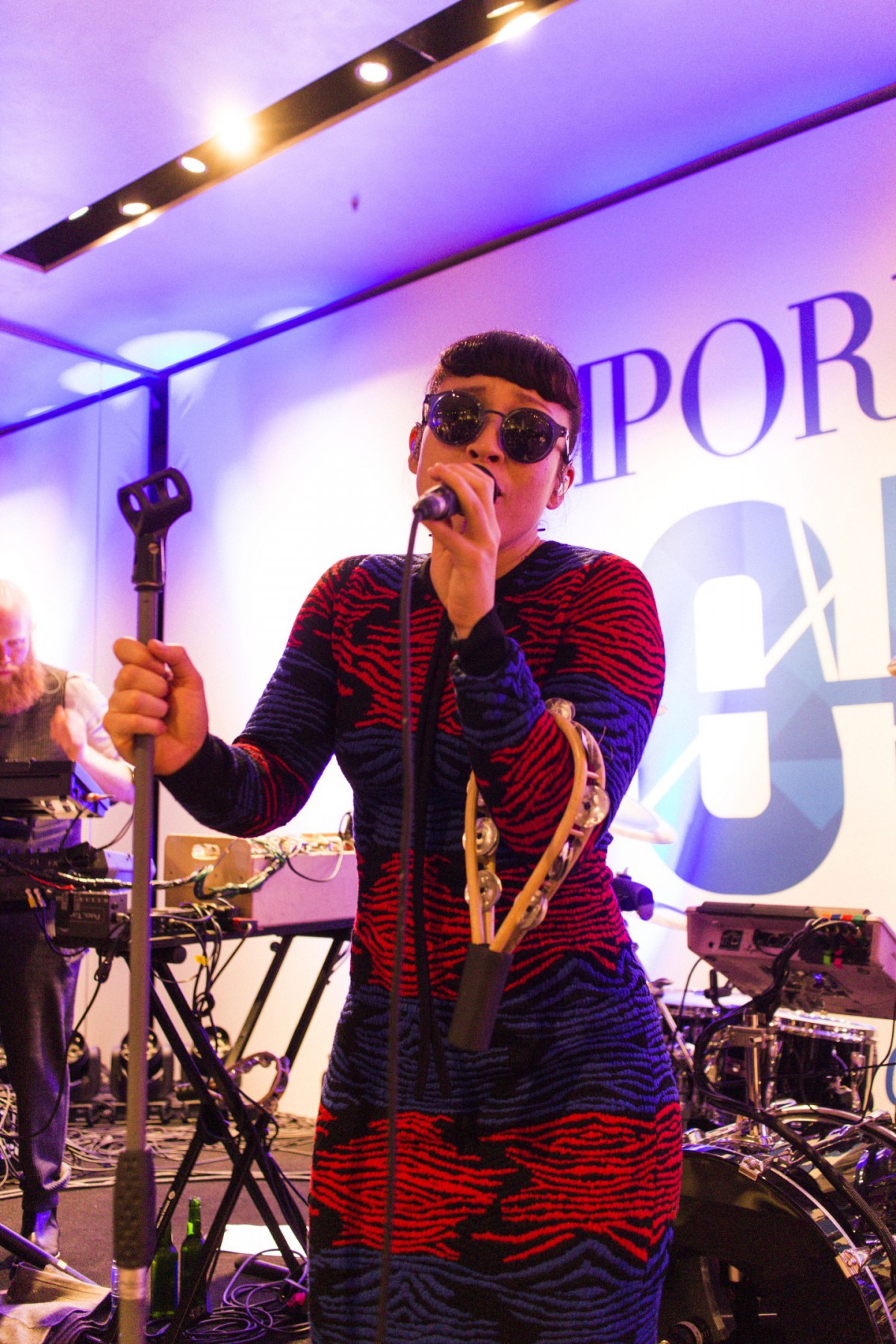 I HEART ALICE - Fashionblog from Germany: Emporio Armani Sound with Little Dragon