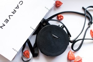 IHEARTALICE – Travel, Lifestyle & Fashion-Blog from Berlin/Germany by Alice M. Huynh: Carven Black Leather Circular Bag