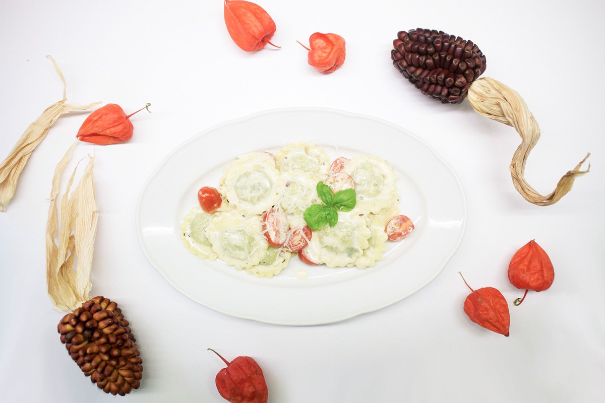 IHEARTALICE – Fashion, Travel, Lifestyle & Food-Blog by Alice M. Huynh: Selfmade/Homemade Spinach-Ricotta Ravioli in Honey-Cream Sauce Recipe / Column by Yvi Huynh