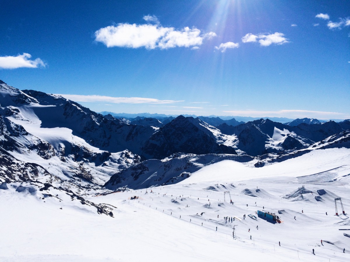 IHEARTALICE.DE - Travel, Lifestyle & Fashion-Blog from Berlin/Germany by Alice M. Huynh: SportScheck Gletscher Testival 2015 by Aivy Pham