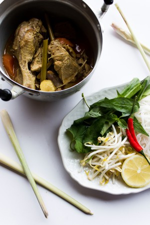 Vietnamesisches Curry mit Ente Rezept von Yvi Huynh