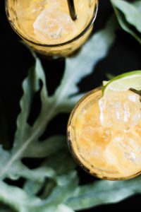 Mango Mezcal Cocktail Rezept & Tortilla Chips - Visit Mexico / IheartAlice.com