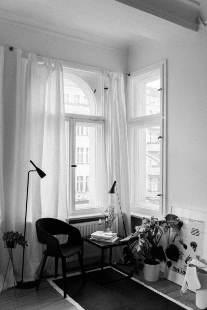 Reading Corner - Berlin Altbau Apartment Interior Inspiration / IheartAlice.com