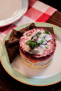 Kyiv Food Guide: Kompot Restaurant n Kiew / Ukraine Travel Diary - IheartAlice.com