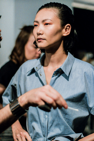 Hien Le S/S 18 Backstage at MBFW Berlin / Fashion Week Berlin Before The Show Impressions by Alice M. Huynh / iHeartAlice.com