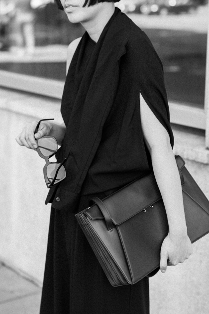MM6 Maison Margiela Shirt Dress / all black everything outfit by Alice M. Huynh - Travel & Lifestyleblog