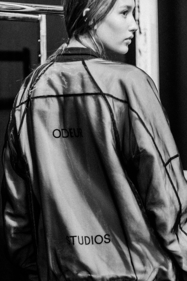 ODEUR STUDIOS S/S 18 Backstage Impressions during Berlin Fashion Week / MBFW Berlin Before The Show by Alice M. Huynh - iHeartAlice.com
