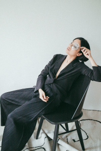Menu Synnes Chair / Issey Miyake Pleats Please Pants & COS Silk Jacket - iHeartAlice.com / Travel & Lifestyle Blog by Alice M. Huynh