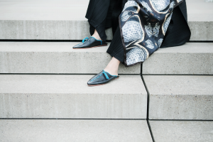 ABURY x Alice M. Huynh – all black everything Fair Fashion / Issey Miyake Pleats Please Two Piece iHeartAlice.com – Travel, Style & Lifestyleblog