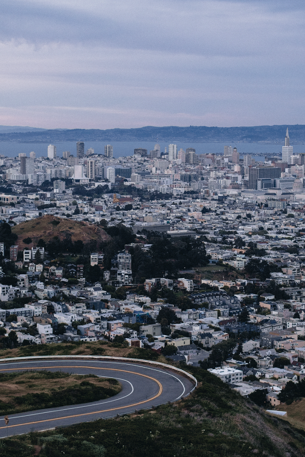 Sunset from Twin Peaks, The best view over San Francisco / iHeartAlice.com - Travel & Lifestyleblog by Alice M. Huynh