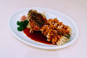 What To Eat in Suzhou - Suzhou Specialties / A Quick Guide To Suzhou, Jiangsu Province / Suzhou Travel Guide – Travel, Lifestyle & Fashionblog by Alice M. Huynh / iHeartAlice.com
