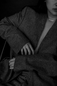 Grey Collarless Wool Cashmere Suit COS / Minimalist Modern Look by Alice M. Huynh - iHeartAlice.com / Lifestyle, Fashion, Food & Travelblog from Berlin