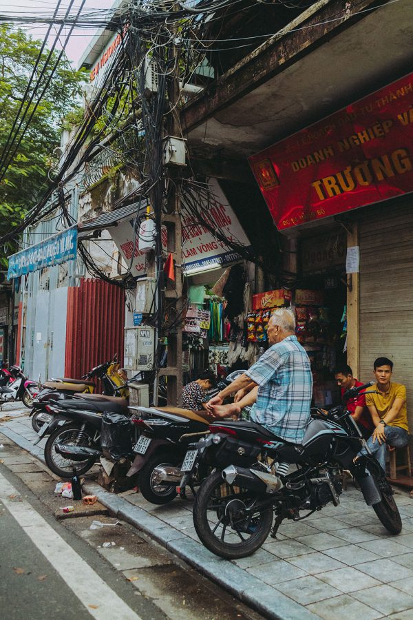 A Quick Travel Guide To Hanoi, Vietnam / 6 Things To Do In Hanoi - iHeartAlice.com Travel, Food & Lifestyleblog by Alice M. Huynh / Vietnam Travel Guide