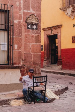On The Streets Of... San Miguel de Allende, México / A Quick Guide To San Miguel de Allende by Alice M. Huynh - iHeartAlice.com Travel, Fashion & Lifestyleblog / Guanajuato, Mexico