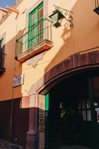 On The Streets Of... San Miguel de Allende - Pueblo Magico / A Quick Guide To Guanajuato by Alice M. Huynh - iHeartAlice.com Travel, Fashion & Lifestyleblog / Mexico Travel Guide