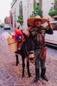 A Quick Travel Guide To San Miguel de Allende – 7 Things To Do & See / Guanajuato, Mexico by Alice M. Huynh - iHeartAlice.com Travel, Fashion & Lifestyleblog / Mexico Travel Guide