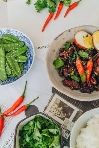 Caramelized Porkbelly with Eggs – Thịt Kho Rezept / Classic & Authentic Vietnamese Dish Recipe by Alice M. Huynh – Travel, Food & Lifestyleblogger on iHeartAlice.com