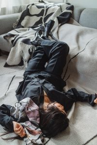 Genderless Dress-Up w/ ARKET & Studio Hilal – Minimalist All Black Everything Fashion Looks by Alice M. Huynh / iHeartAlice.com – Fashion, Lifestyle & Foodblogger from Berlin, Germany