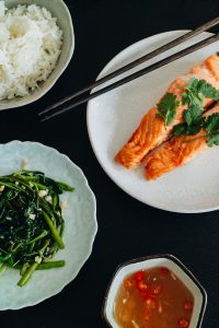Stir Fry Morning Glory – Wasserspinat mit Knoblauch Rezept / Rau muống xào tỏi – Travel, Lifestyle, Fashion & Foodblog by Alice M. Huynh / iHeartAlice.com – Vietnamesisch Kochen mit Alice