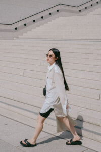 Linen Cotton Blouse & Chunky Flatforms / Simple Summer Look by Alice M. Huynh – German Travel, Lifestyle & Fashionblog / iHeartAlice.com