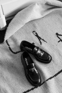 How to Style: Prada Calzature Loafer with de Bijenkorf / Style & Lifestyleblog by Alice M. Huynh from Berlin