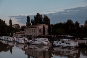 A Quick Travel Guide to... Canal Du Midi with Locaboat / Hausboot Tour durch Südfrankreich – Travel & Lifestyleblog by Alice M. Huynh / iHeartAlice.com