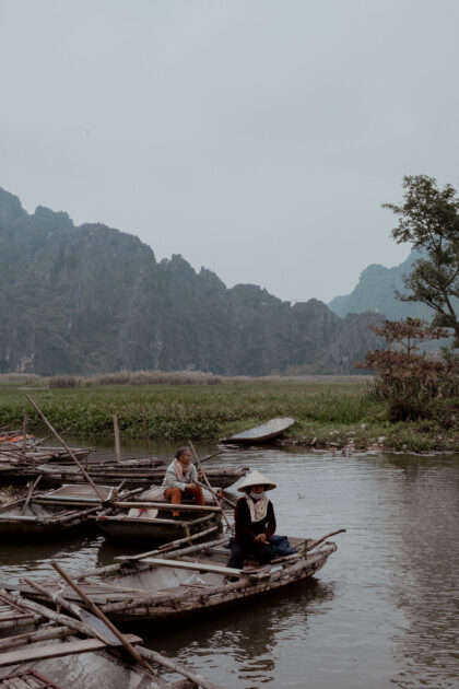 Đầm Vân Long Wetland Nature Reserve Boatride in Ninh Bình, Vietnam / Vietnam Travel Guide by iHeartAlice.com - Berlin cased Travel, Lifestyle & Foodblog by Alice M. Huynh