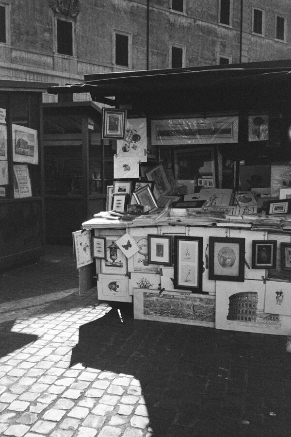 On The Streets Of... Rome, Italy - Analog Travel Diary / Shot on Iford HP5+ with Konica Big Mini / Travel, Lifestyle & Food Blog by Alice M. Huynh